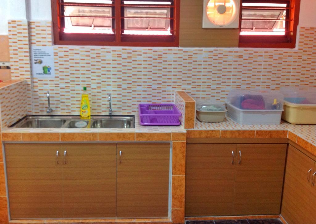 Nur Muslim Homestay At โกตาบารู ภายนอก รูปภาพ